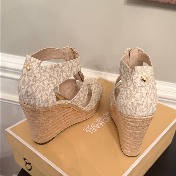 Michael Kors Cream Wedge Sandals - Picture 3 of 3